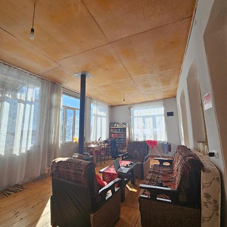 Guest House Ketevan Niguriani Местия Екстериор снимка